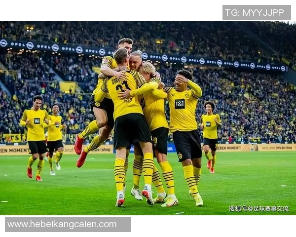 世界杯精彩对决多特蒙德与AC米兰战成平局十大进球回顾引发全场热议 世界杯精彩对决多特蒙德与AC米兰战成平局十大进球回顾引发全场热议