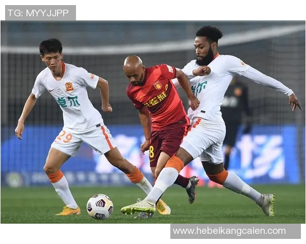 中超激战拜仁与里昂平分秋色点球大战点燃全场激情 中超激战拜仁与里昂平分秋色点球大战点燃全场激情