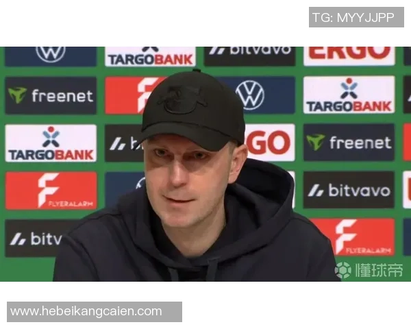 意甲激战莱比锡逆转曼联帽子戏法引争议判罚全场沸腾