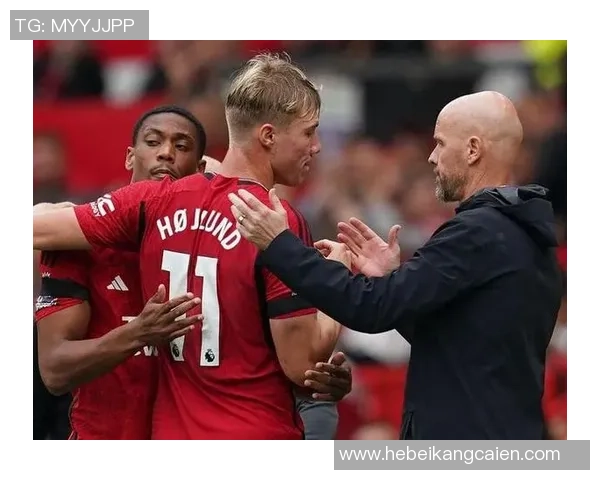 足总杯大战曼联狂胜热刺五球大捷全场沸腾瞬间回顾 足总杯大战曼联狂胜热刺五球大捷全场沸腾瞬间回顾