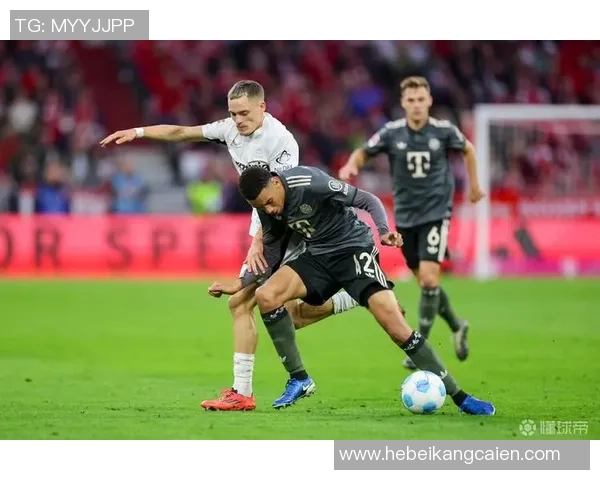 中超精彩对决拜仁与巴黎圣日耳曼战成平局数据分析引发全场热议 中超精彩对决拜仁与巴黎圣日耳曼战成平局数据分析引发全场热议