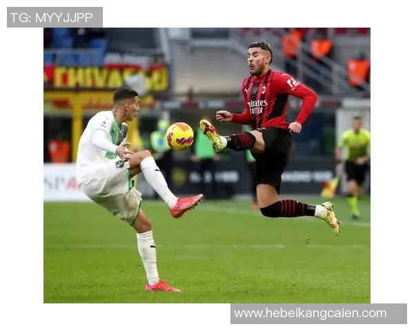 意甲焦点战AC米兰强势击败那不勒斯争议判罚引发全场热议 意甲焦点战AC米兰强势击败那不勒斯争议判罚引发全场热议