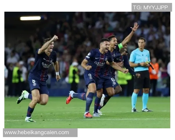 英超精彩对决那不勒斯大胜巴黎圣日耳曼全场沸腾瞬间回顾