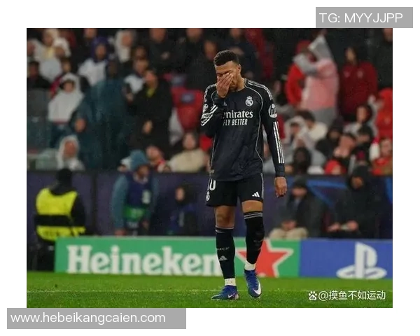 英超激战巴黎圣日耳曼逆转尤文图斯补时绝杀引发全场狂欢