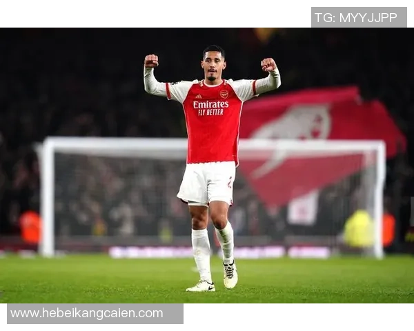 英超精彩对决尤文图斯大胜阿森纳神奇扑救成比赛转折点分析